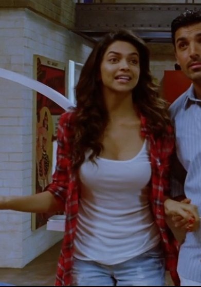 Deepika Padukone young 14