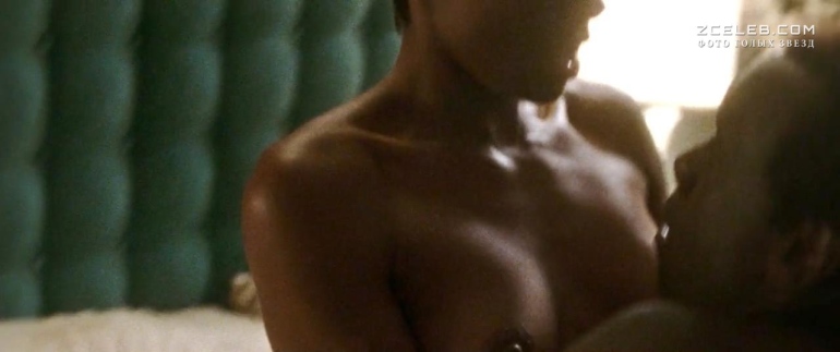 Emayatzy Corinealdi intimate photos