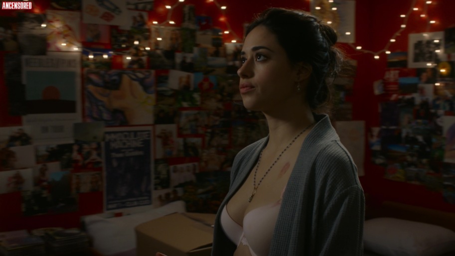 Jeanine Mason intimate photos