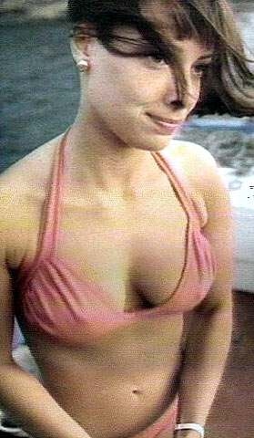Nicola Bryant breasts 29