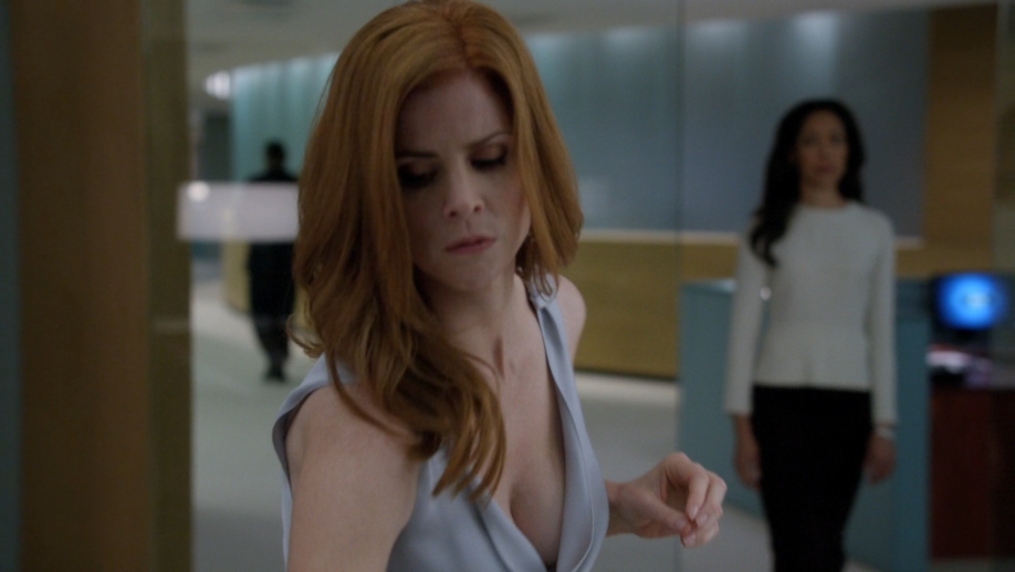 Sarah Rafferty boobs are visible 85